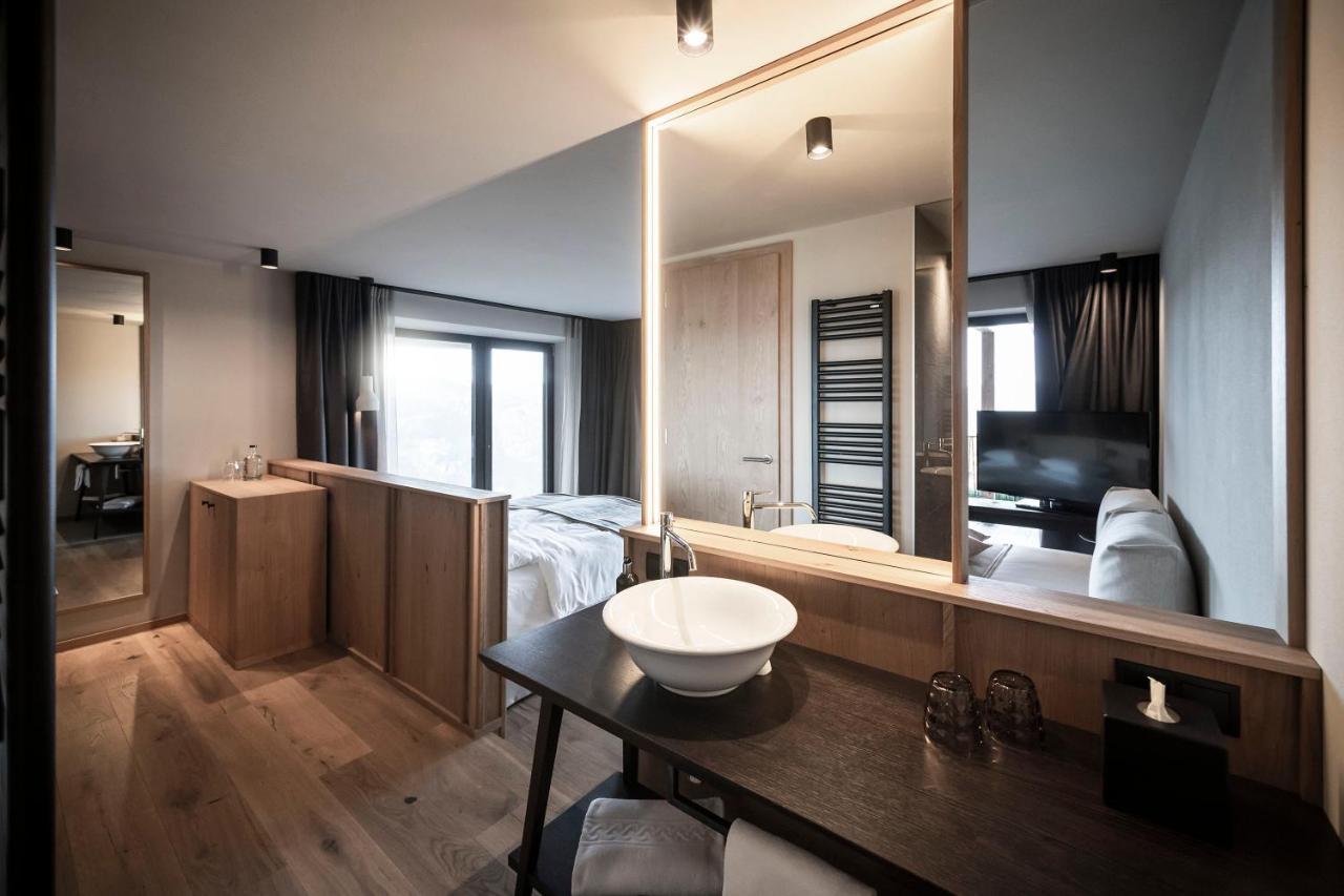 Gfell Hotel Fiè Екстериор снимка